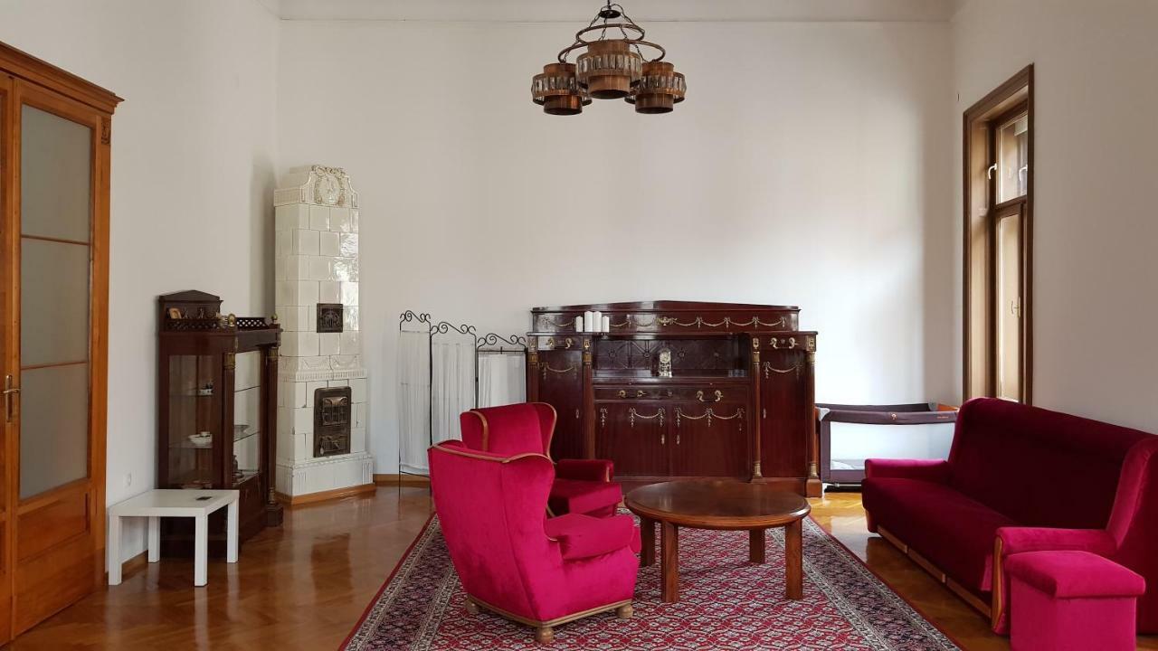 Luxury Apartment In The Heart Of Varazdin Bagian luar foto